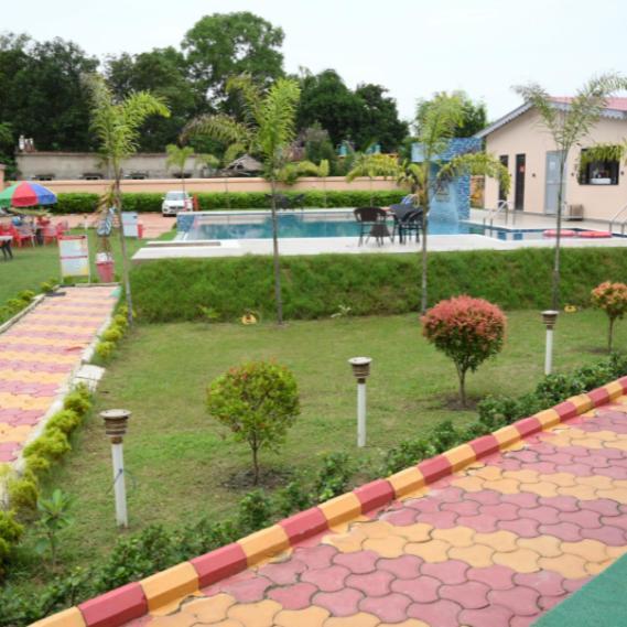 Golden View Resort And Restaurant Tajpur エクステリア 写真